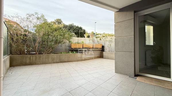 Mandelieu 2 pièces 47 m2 grande terrasse et parking sous-sol