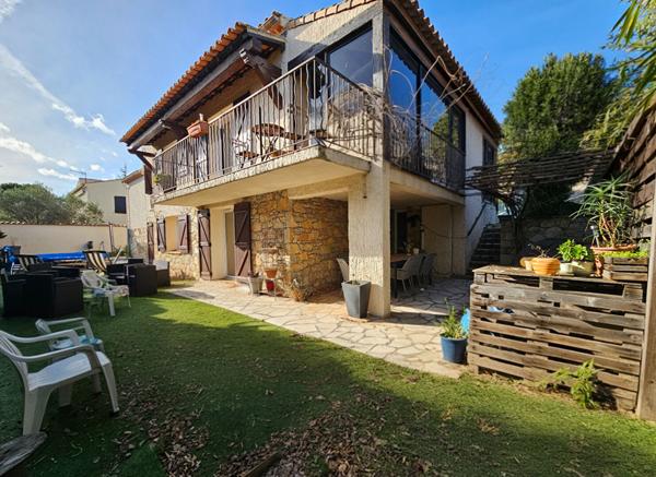 Maison 224m², plain-pied, La Farlède, Secteur calme, recherché et proche centre-ville