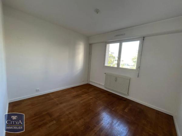 Appartement à louer 3 pièces 73.64m² Dijon (21000)