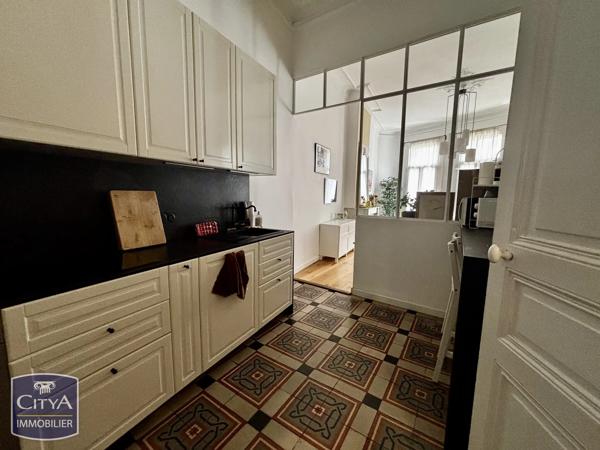 Appartement à vendre 4 pièces 140.88m² Sète (34200)