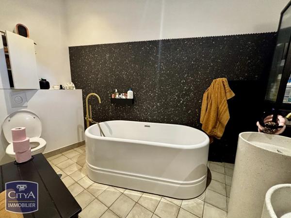 Appartement à vendre 4 pièces 140.88m² Sète (34200)