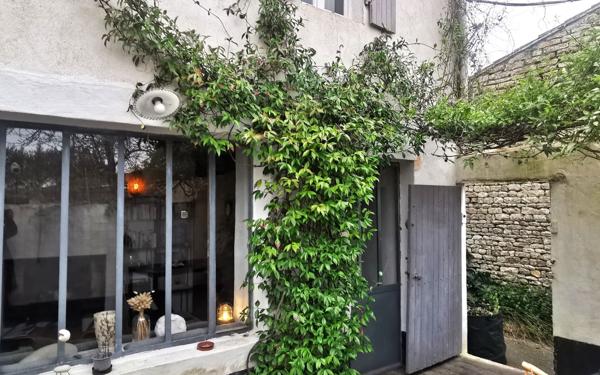 Maison à vendre    4 pièces • 80 m2 Saint-Clément-des-Baleines