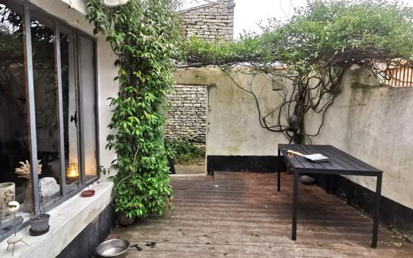 Maison à vendre    4 pièces • 80 m2 Saint-Clément-des-Baleines