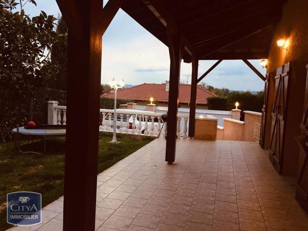Maison à louer 6 pièces 147.62m² Genay (69730)
