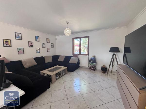 Maison à louer 6 pièces 147.62m² Genay (69730)