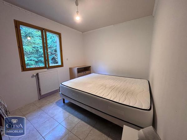 Maison à louer 6 pièces 147.62m² Genay (69730)