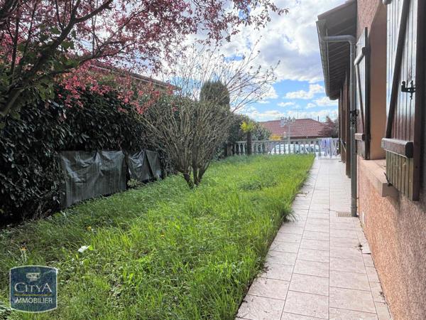 Maison à louer 6 pièces 147.62m² Genay (69730)