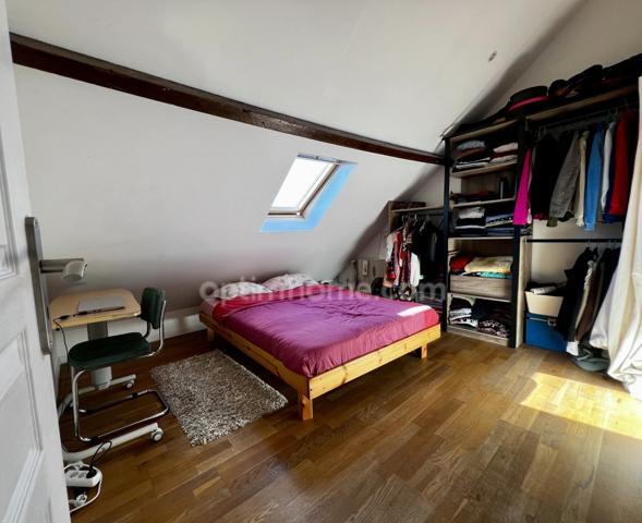 Maison semi-mitoyenne 5 chambres dont 2 en rdc