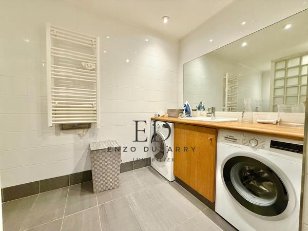 Appartement 5 pièces - 167 m² Bien prestige