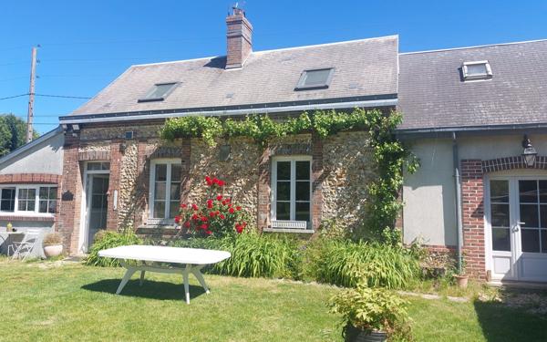 Maison à vendre    4 pièces • 94 m2 Thomer-la-Sôgne