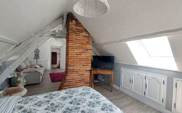 Maison à vendre    4 pièces • 94 m2 Thomer-la-Sôgne