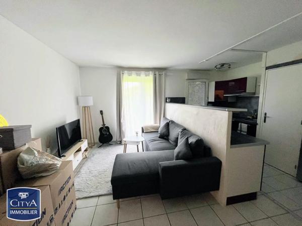 Appartement à louer 2 pièces 47.66m² Joué-lès-Tours (37300)