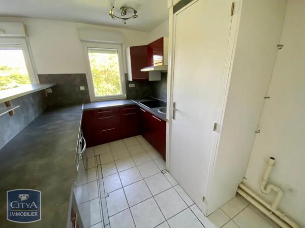 Appartement à louer 2 pièces 47.66m² Joué-lès-Tours (37300)