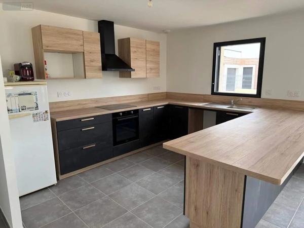 Location - Maison Châteaubourg 35220 5 pièces 119 m 2 526 m 2