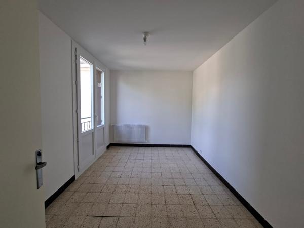 Appartement + annexe