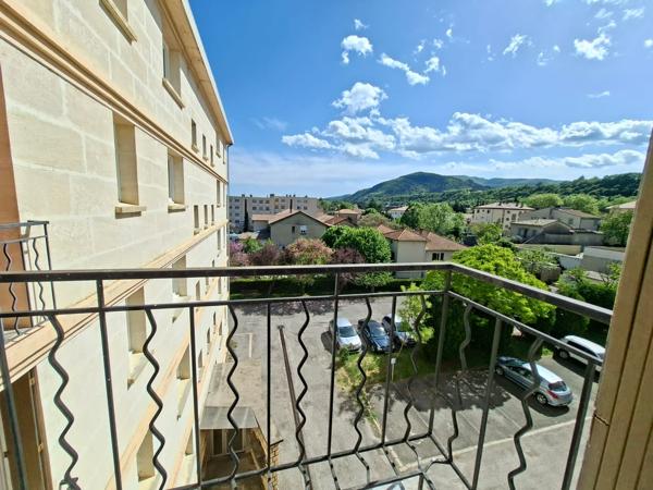 Appartement + annexe