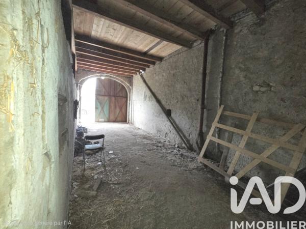 Immeuble à vendre 108 m² Massongy