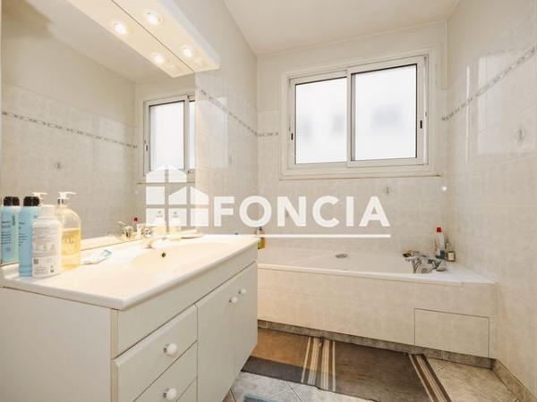 À vendre Appartement 6 pièces 122.35 m² - Rennes 35000