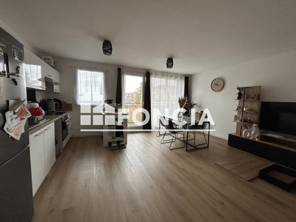 Location Appartement 3 pièces 74.1 m² - Villeneuve-d'ascq 59650