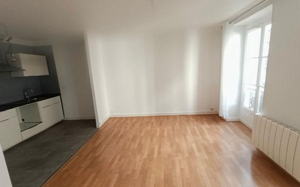 Appartement à vendre    2 pièces • 46,05 m2 Paris 11
