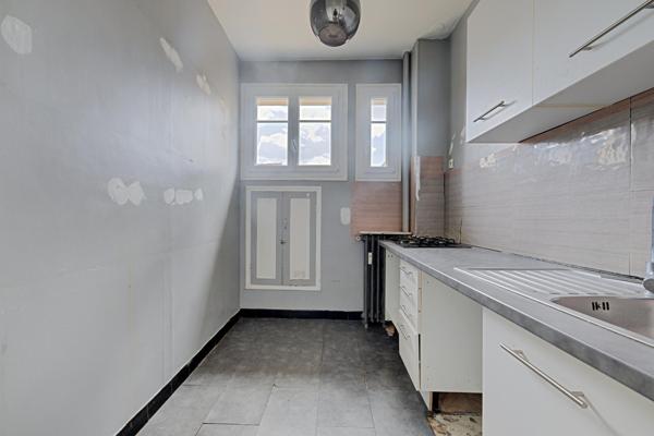 2 pièces lumineux, plein centre