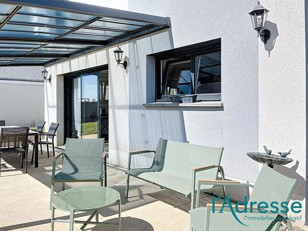 Maison récente avec vie de plain pied à Nuillé sur Vicoin