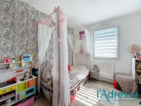 Maison récente avec vie de plain pied à Nuillé sur Vicoin