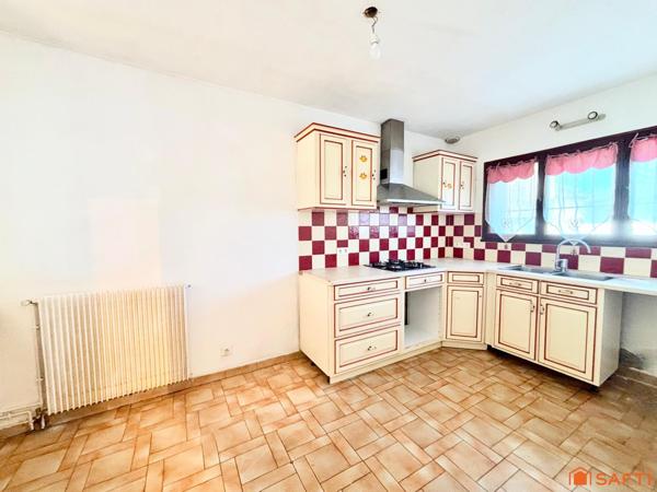 Maison de plain pied, 3 chambres, jardin, garage!