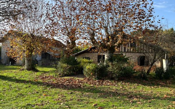 Maison à vendre    4 pièces •  Tartas