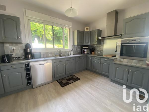 House for sale 8 rooms 217 m² La Flèche