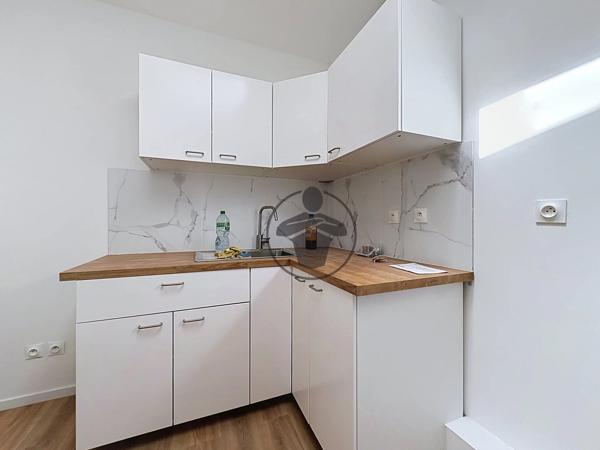 Location                                                      Maison
                        
                     3 pièces                      65 m2                     à Saint-Quentin