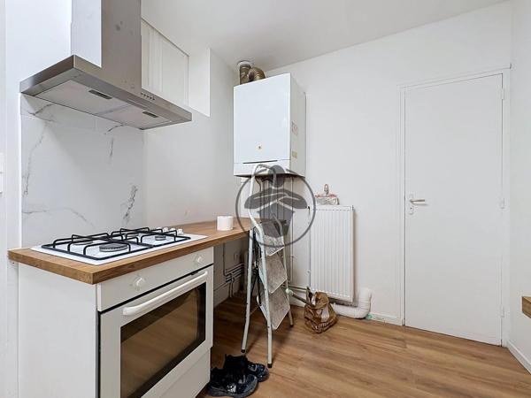 Location                                                      Maison
                        
                     3 pièces                      65 m2                     à Saint-Quentin