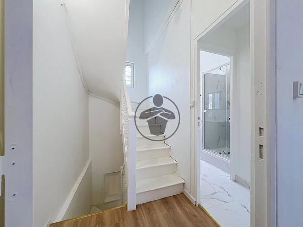 Location                                                      Maison
                        
                     3 pièces                      65 m2                     à Saint-Quentin