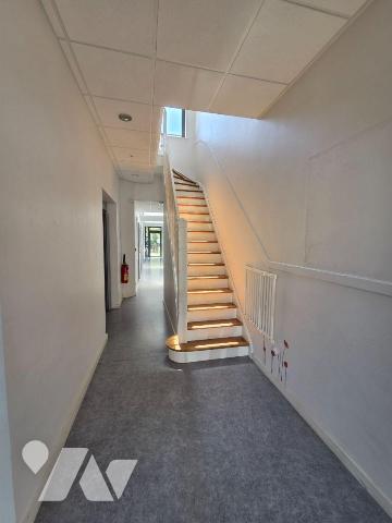 MERVILLE 59660- En Exclusivité chez votre Notaire : A vendre Ensemble immobilier professionnel ...
