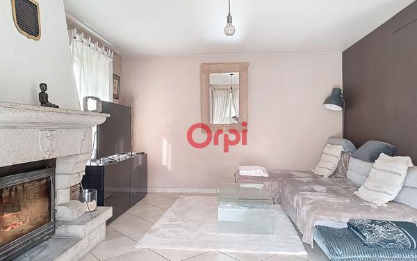 Maison à vendre    5 pièces •  Elven