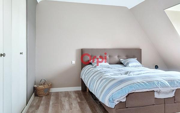 Maison à vendre    5 pièces •  Elven