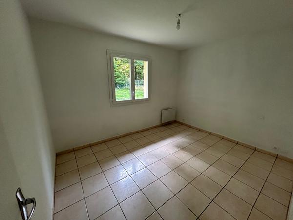 A vendre Maison plain-pied Saint Martin d'Oney 3 chambres carport terrasse