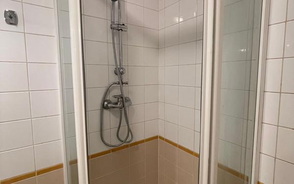 Appartement à louer    1 pièce • 24,46 m2 Étréchy