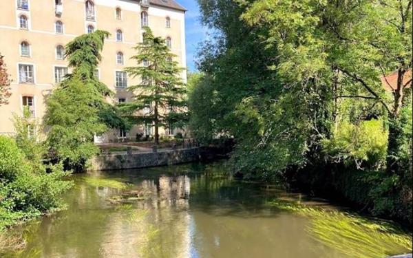 Appartement à louer    1 pièce • 24,46 m2 Étréchy