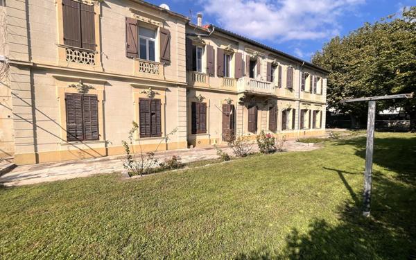 Appartement à vendre    2 pièces • 42,09 m2 Marseille 9