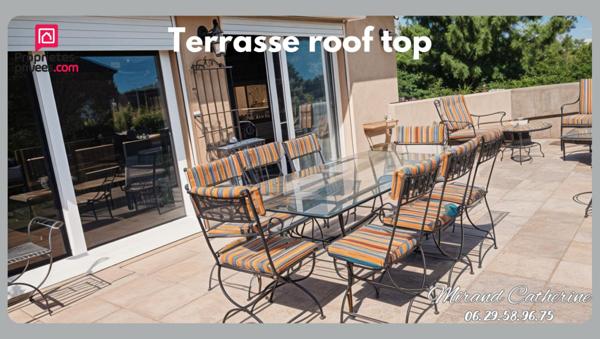 Ensemble immobilier à Troyes -12 pièces 260 m2