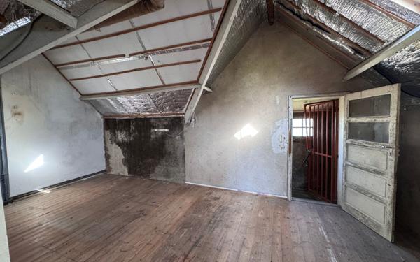 Maison à vendre    3 pièces • 72,18 m2 Plounévez-Quintin