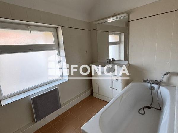 Location Appartement 4 pièces 98.6 m² - 17 BIS RUE DE L'ORME Attainville 95570