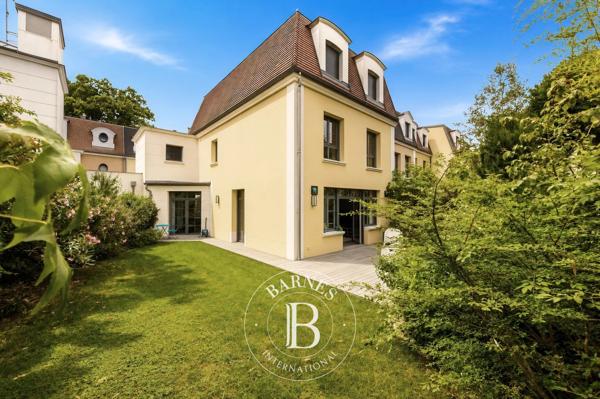 Sceaux, Maison 5 Chambres -  198 m² à vendre