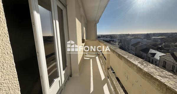À vendre Appartement 3 pièces 67.48 m² - Rochefort 17300