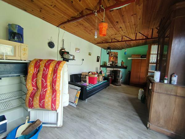 86220 SAINT REMY SUR CREUSE Terrain de loisirs 2980m² avec cabanon et accès sur "La Creuse".