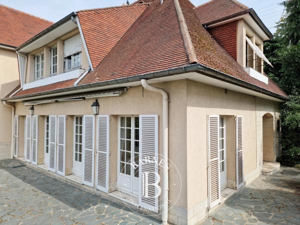 Montmorency, Maison 2 Chambres -  264 m² à vendre