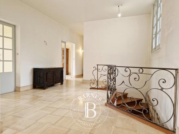 Montmorency, Maison 2 Chambres -  264 m² à vendre