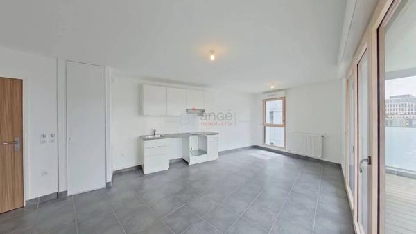 Vente immobilière : Appartement à Lyon 7ème  2 pièces 44.93 m² 243 600 €- Angé Immobilier Lyon.