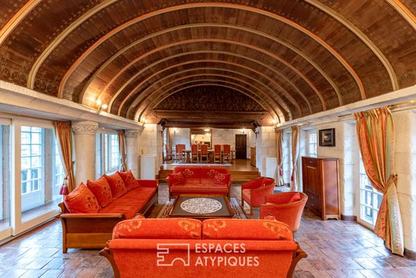 Maison normande du 16ème siècle, repaire secret de Sacha Guitry